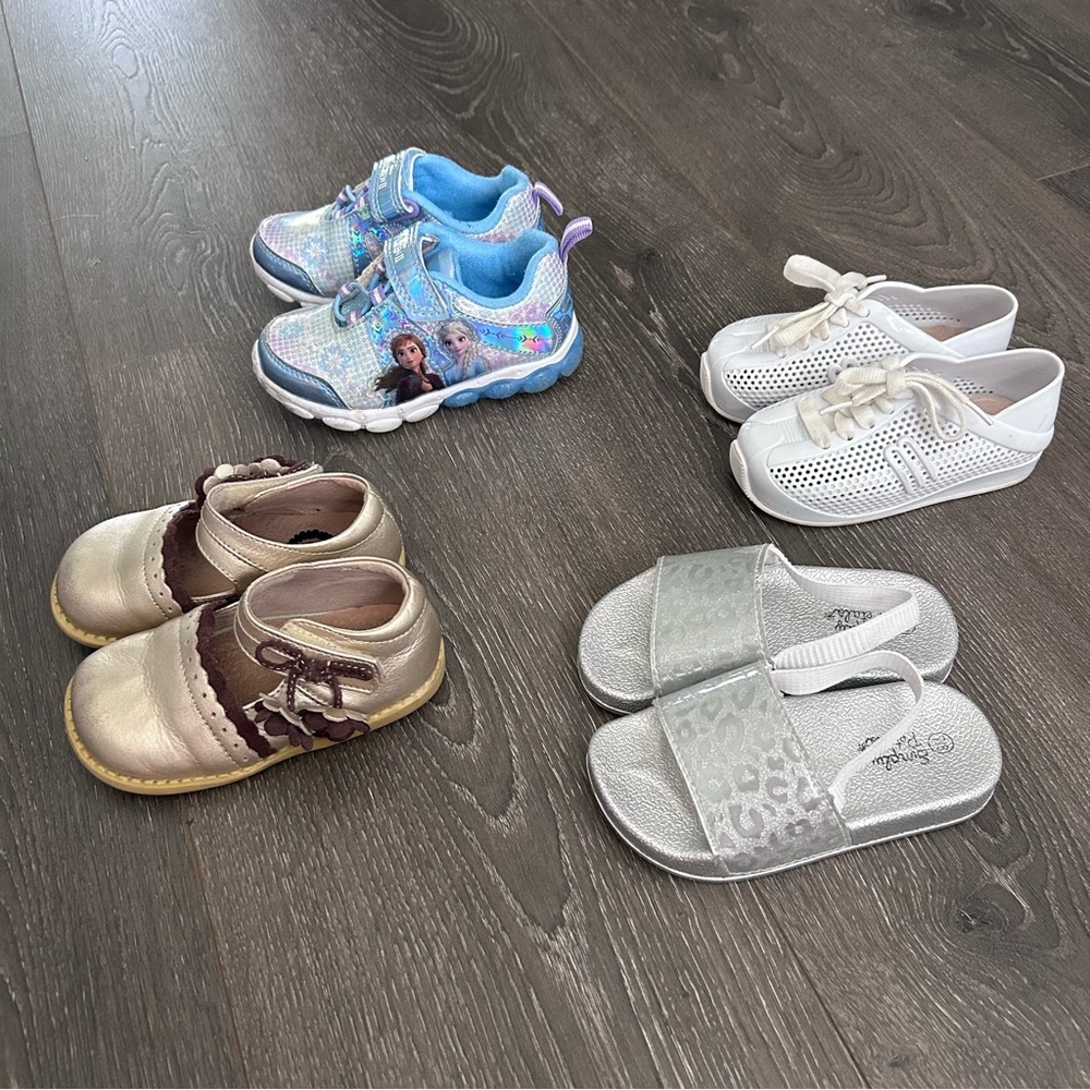 4 Pairs of Toddler Girls Shoes